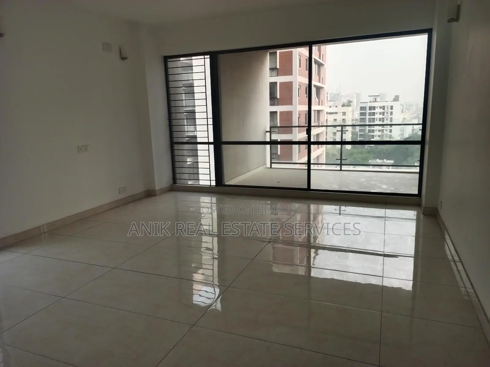 Luxurious 5000 Sft Unfurnished Flat Rent At Gulshan 2