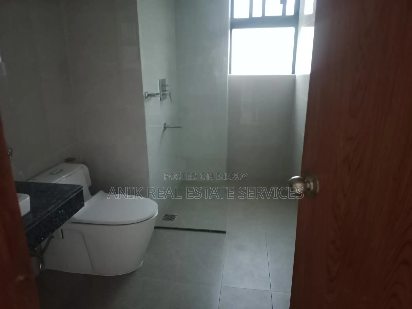Luxurious 5000 Sft Unfurnished Flat Rent At Gulshan 2