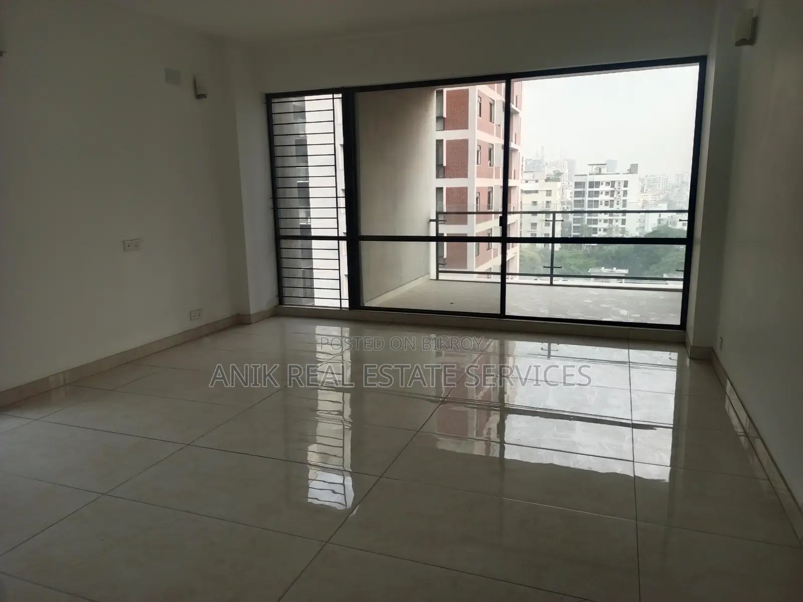 Luxurious 5000 Sft Unfurnished Flat Rent At Gulshan 2