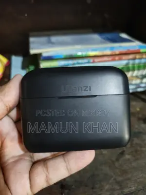 Ulanzi J12 Wireless Microphone (Used for 1.5 months, in excellent condition)