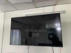 Konka 65” Smart TV ( Screen Damaged )