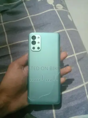 OnePlus 9R (Used)