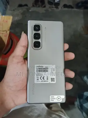 Infinix Hot 50 Pro+ 4G 256 GB Gold