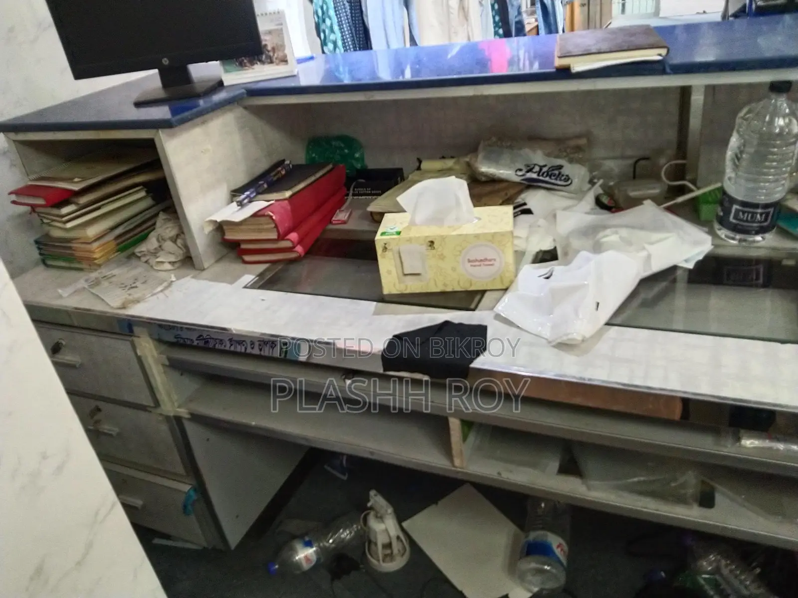 Counter table
