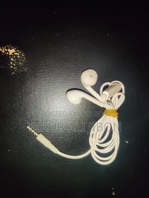2 Headphones
