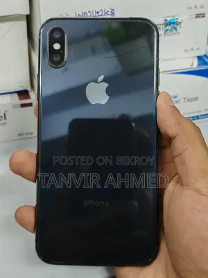 Apple iPhone X (Used)