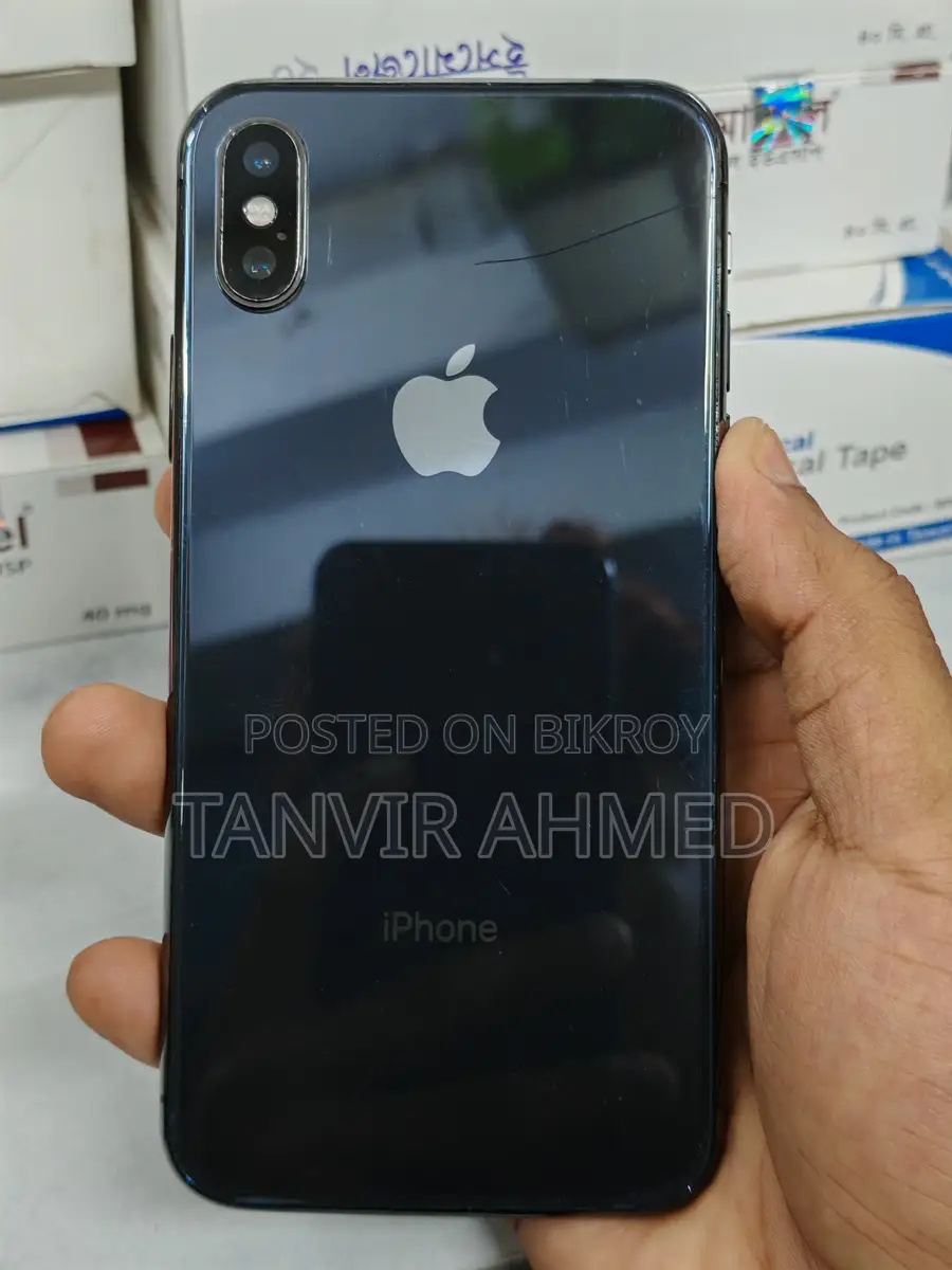 Apple iPhone X (Used)