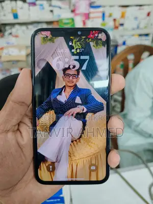 Apple iPhone X (Used)