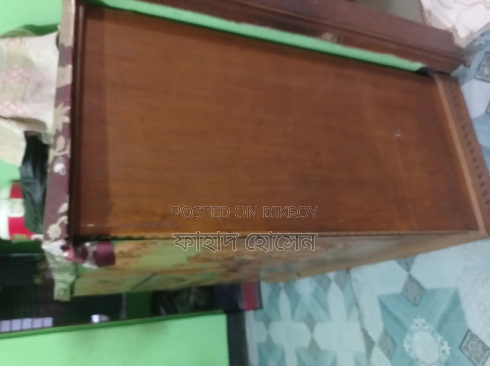 1/Dining Table, 2/Wardrobe, 3/Dressing Table