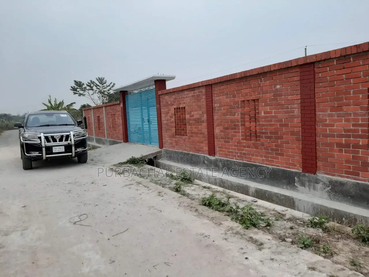 Near Park, 6 Katha Plot In Sec#9