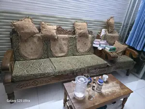Want to sell used home furniture.
