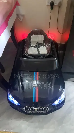 বাচ্চাদের গাড়ি