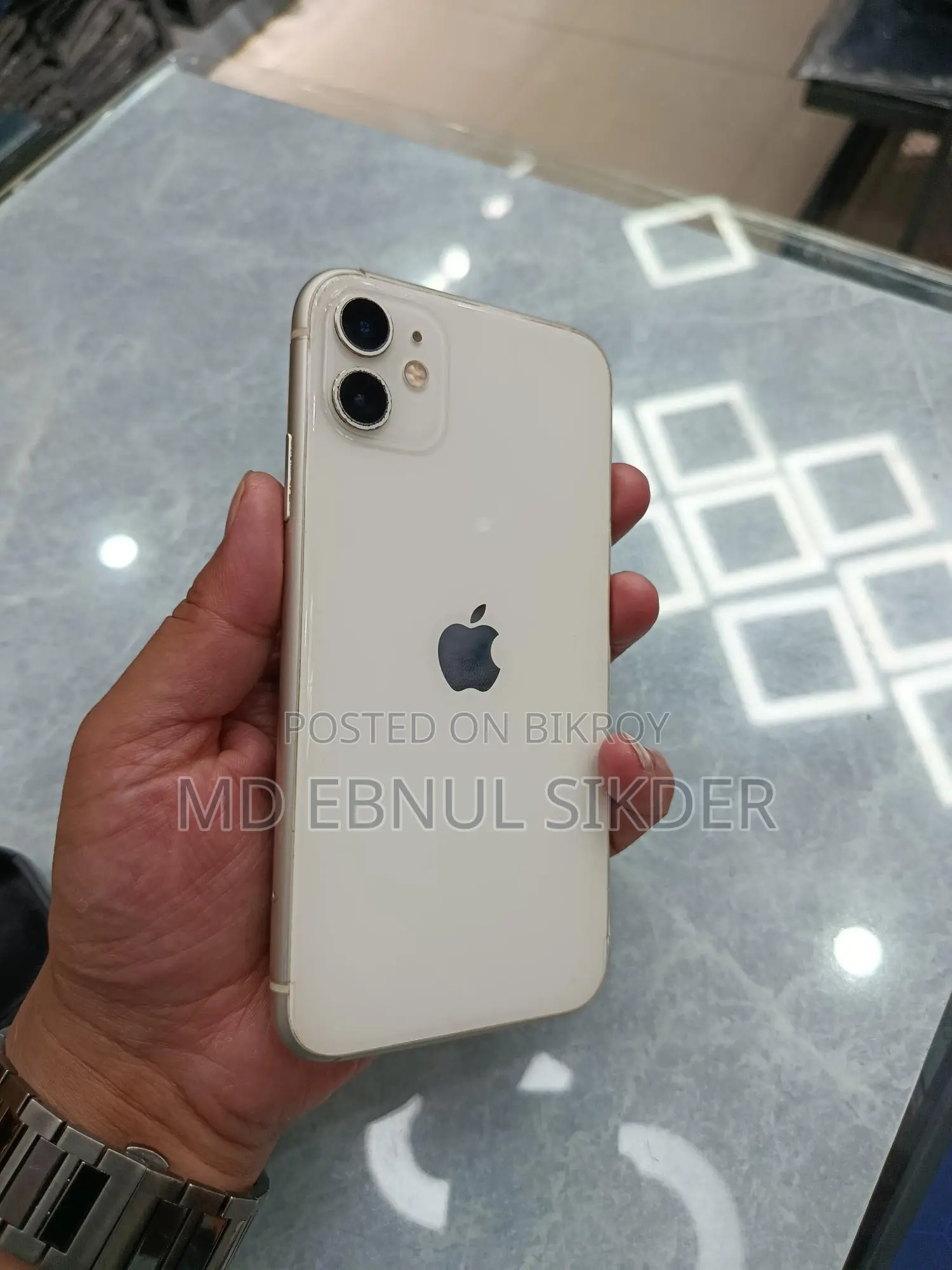 Apple iPhone 11 Storage 128 (Used)