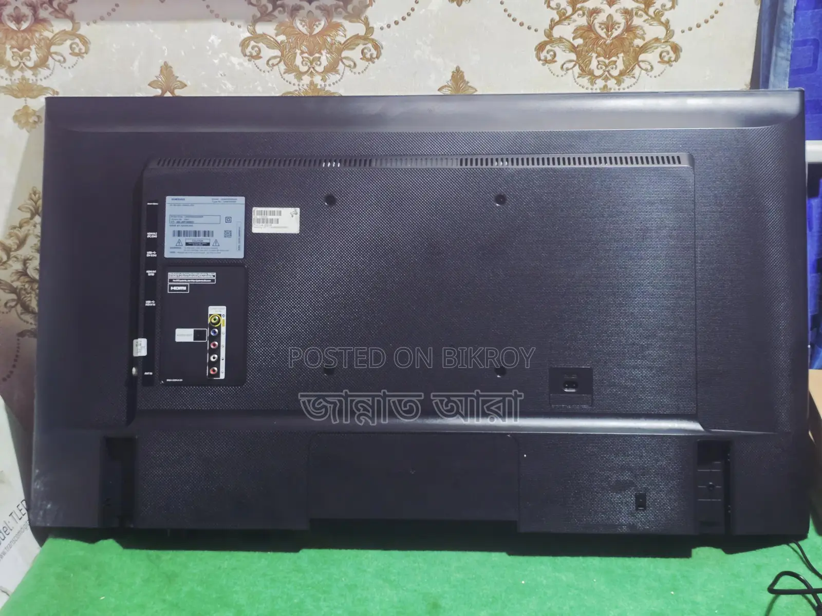 Samsung 40" TV + Google box (voice) with six months warranty