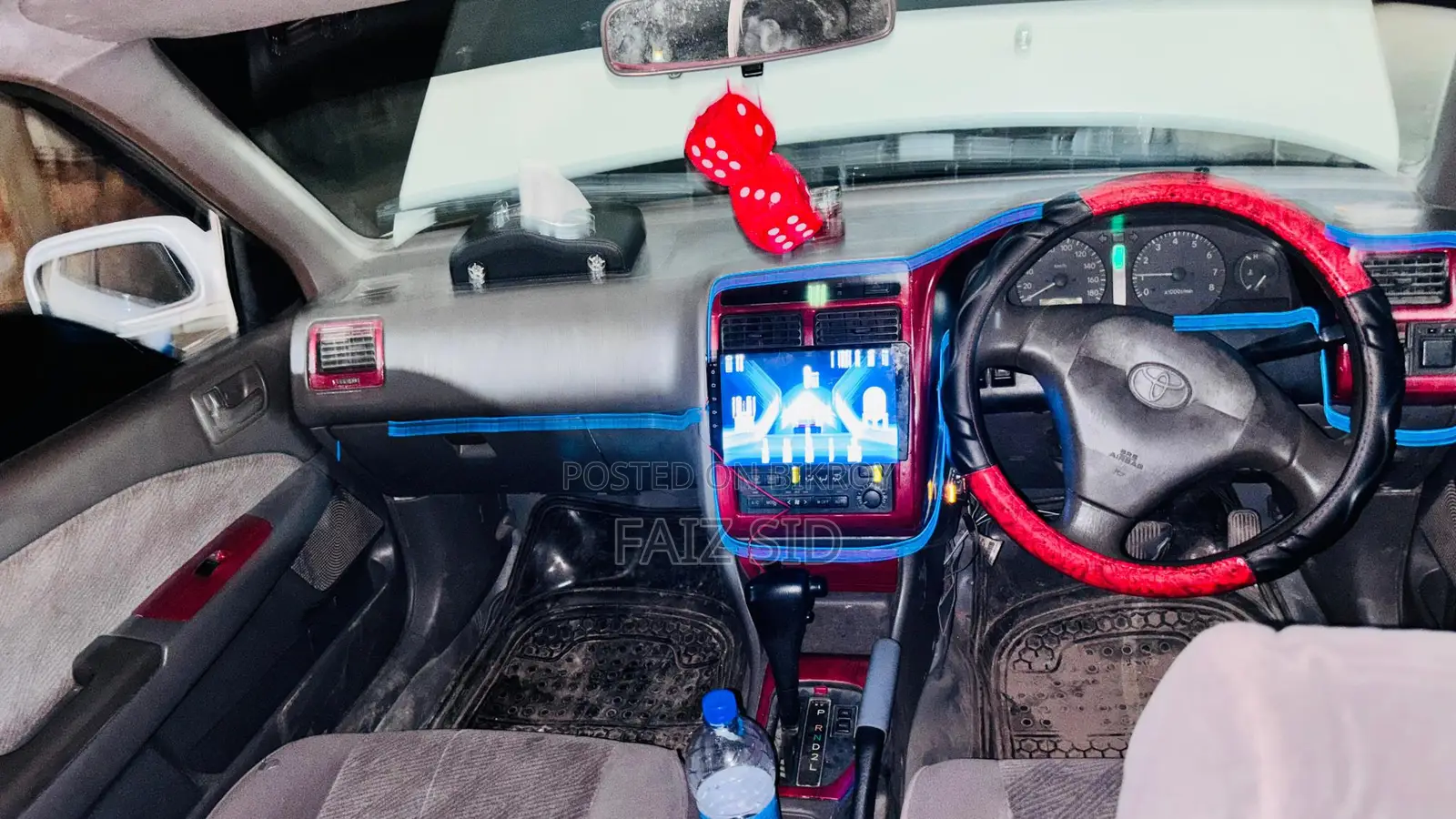 Toyota Premio Corona 2000