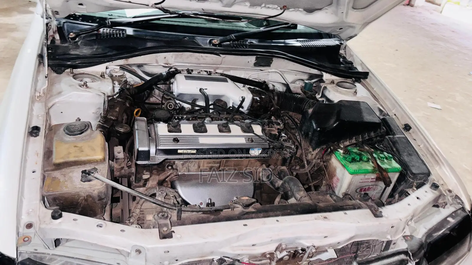 Toyota Premio Corona 2000
