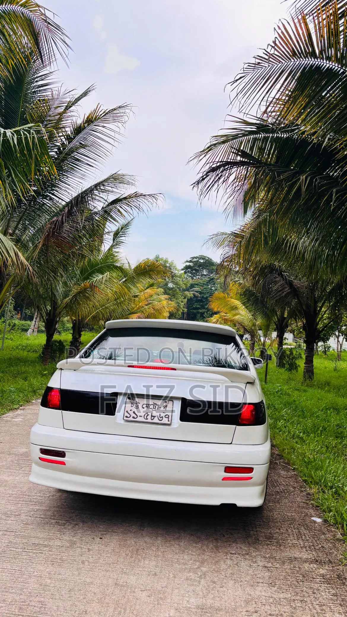 Toyota Premio Corona 2000