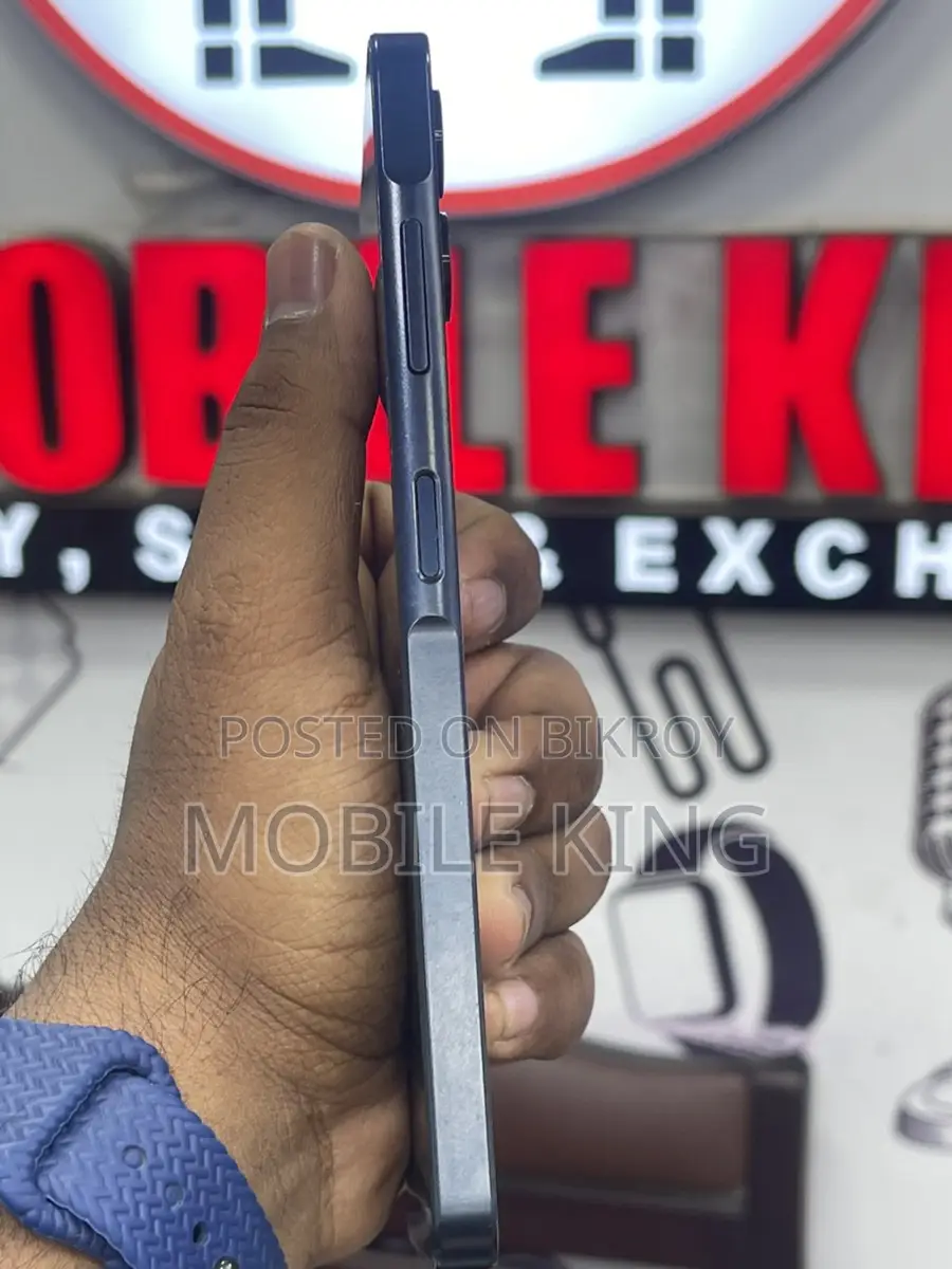 Samsung Galaxy A06 (Used)
