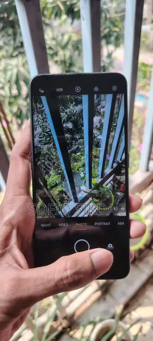 Realme X 6GB / 64GB (Used)