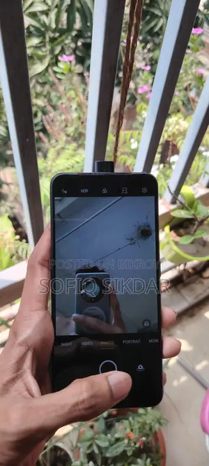 Realme X 6GB / 64GB (Used)