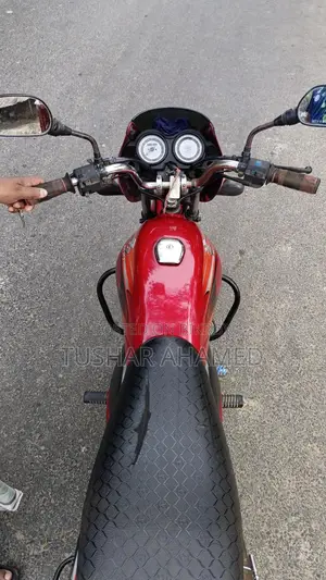 Bajaj Platina 100 2011