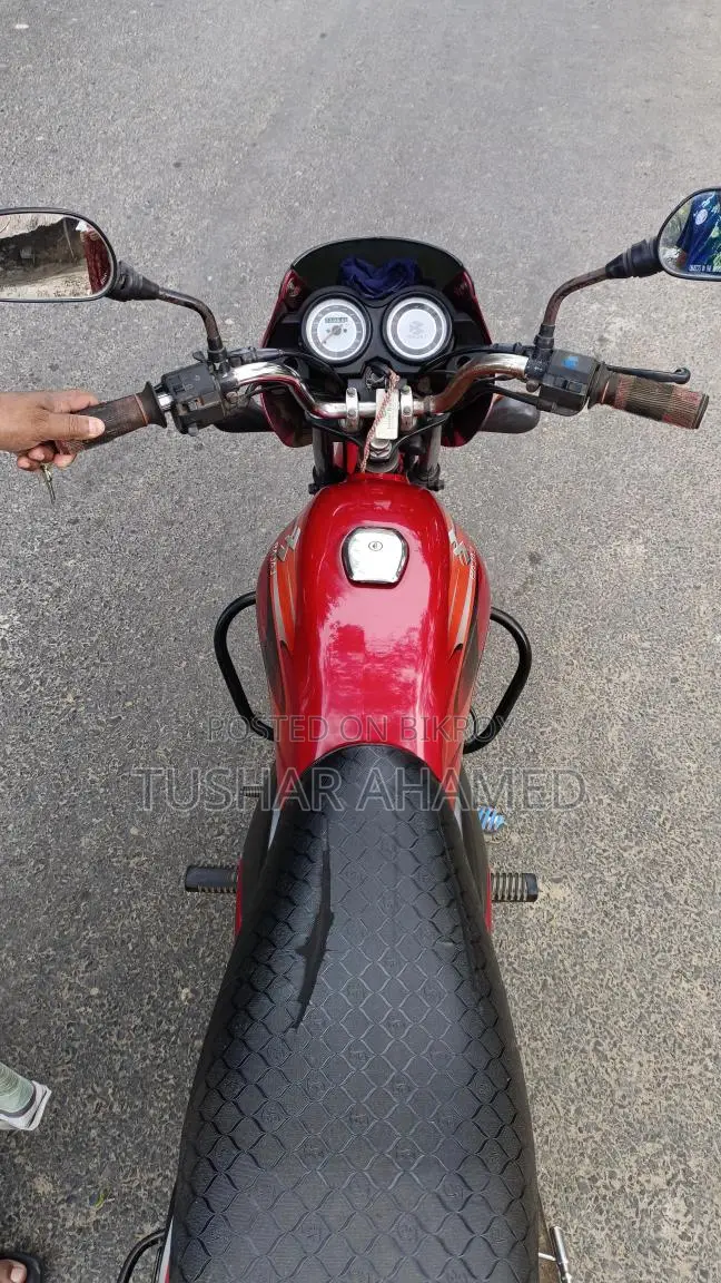 Bajaj Platina 100 2011