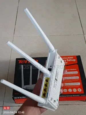 Tenda F3 Router (Very Fresh Condition)