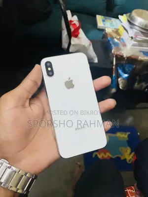 Apple iPhone X (Used)