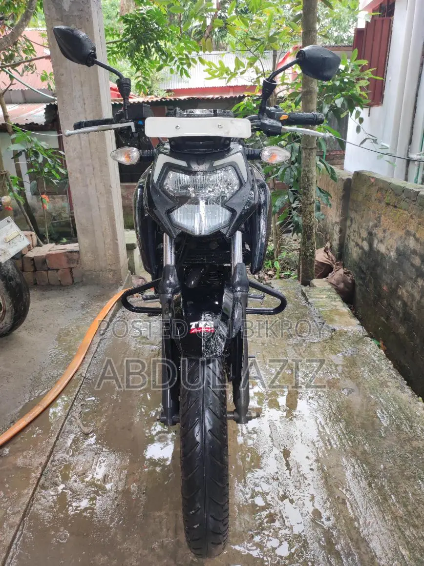 TVS Apache RTR 160 ABS Xconnect 2021