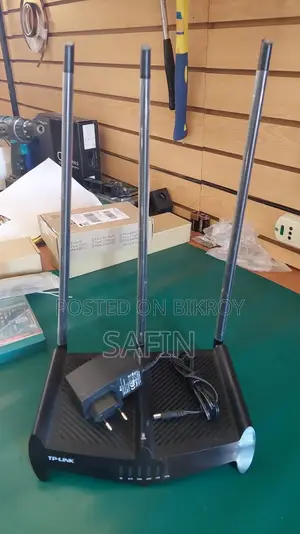 TP Link High Range Router