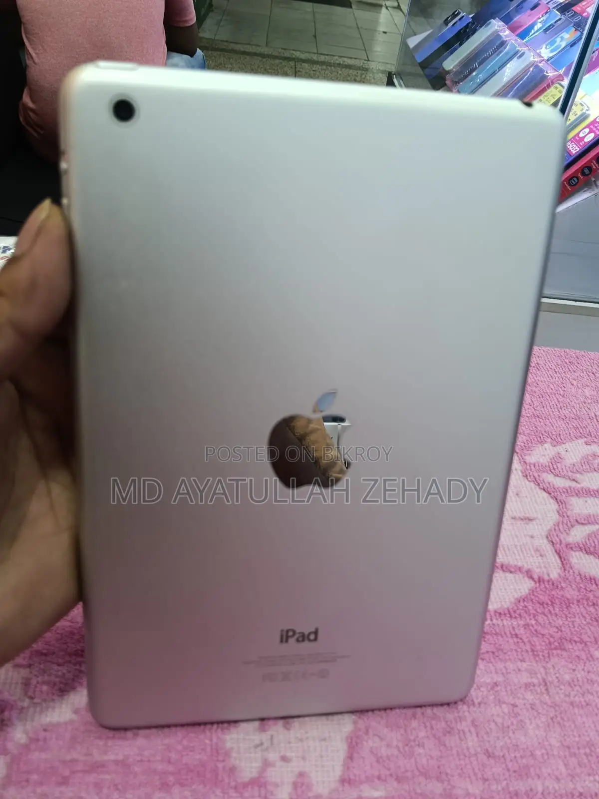 Apple Ipad (used)
