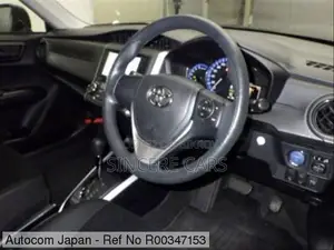 Toyota Fielder EX PKG HYB 2019