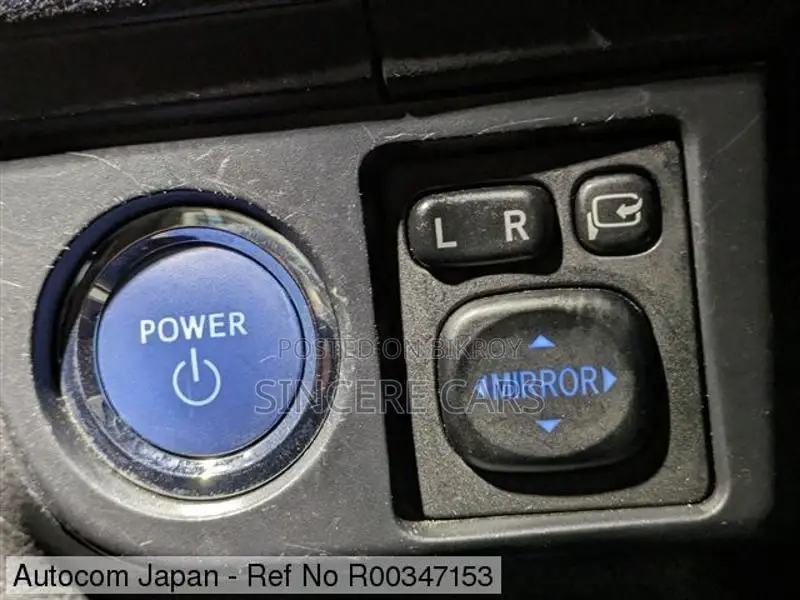 Toyota Fielder EX PKG HYB 2019