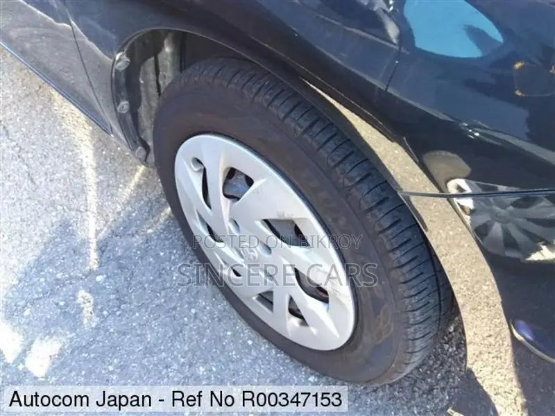 Toyota Fielder EX PKG HYB 2019