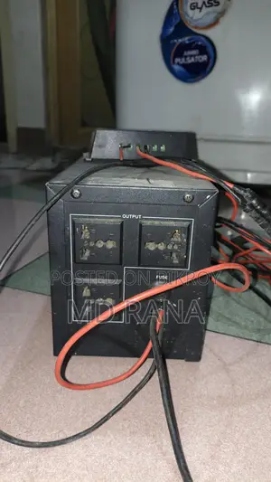 UPS 1200VA
