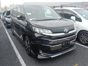 Toyota Noah Non Hybrid SZ Black 2022
