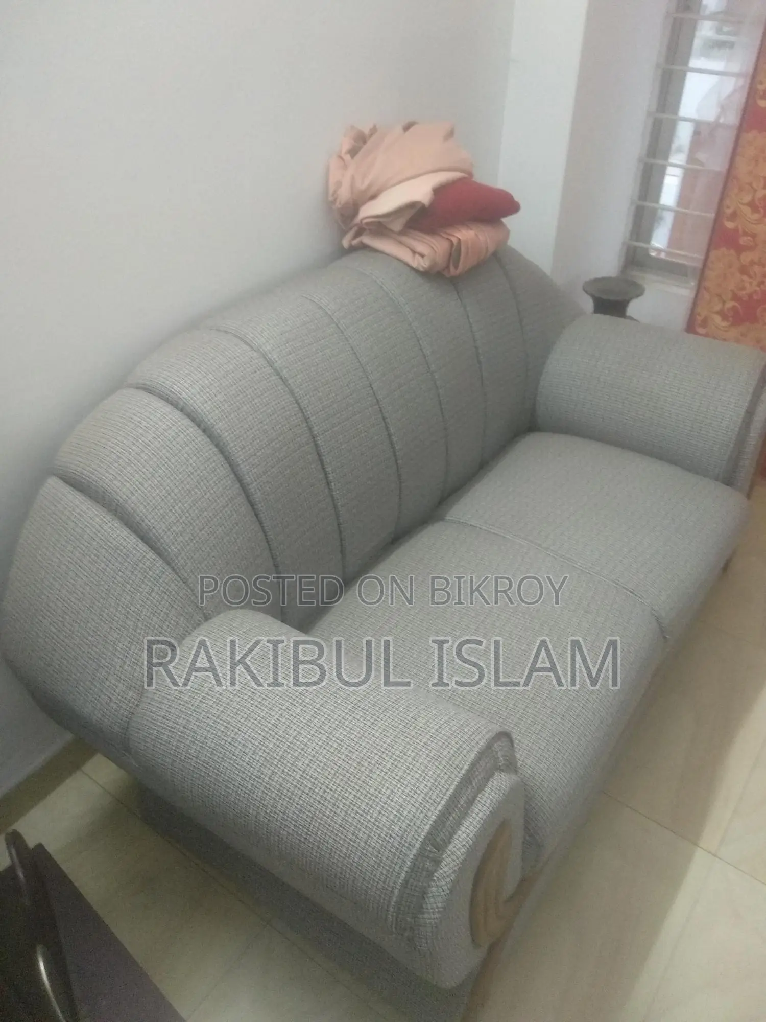 Sofa For Sell