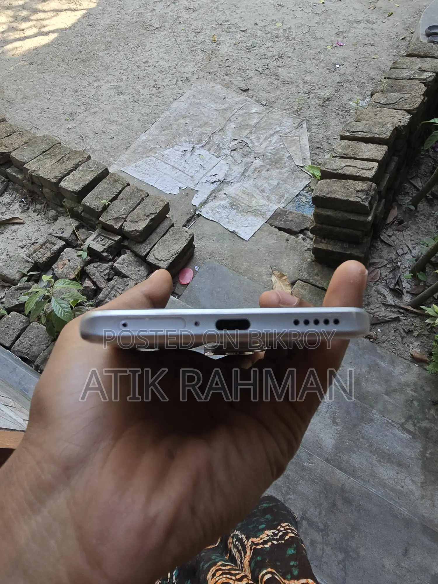 Vivo V40 Super Fresh (Used)