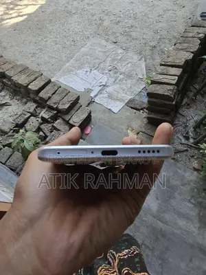 Vivo V40 Super Fresh (Used)