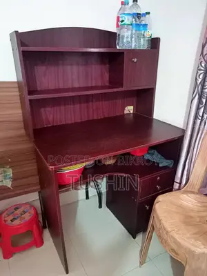 Reading Table