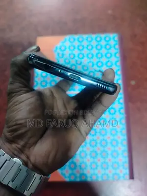 Samsung Galaxy A52 (Used)