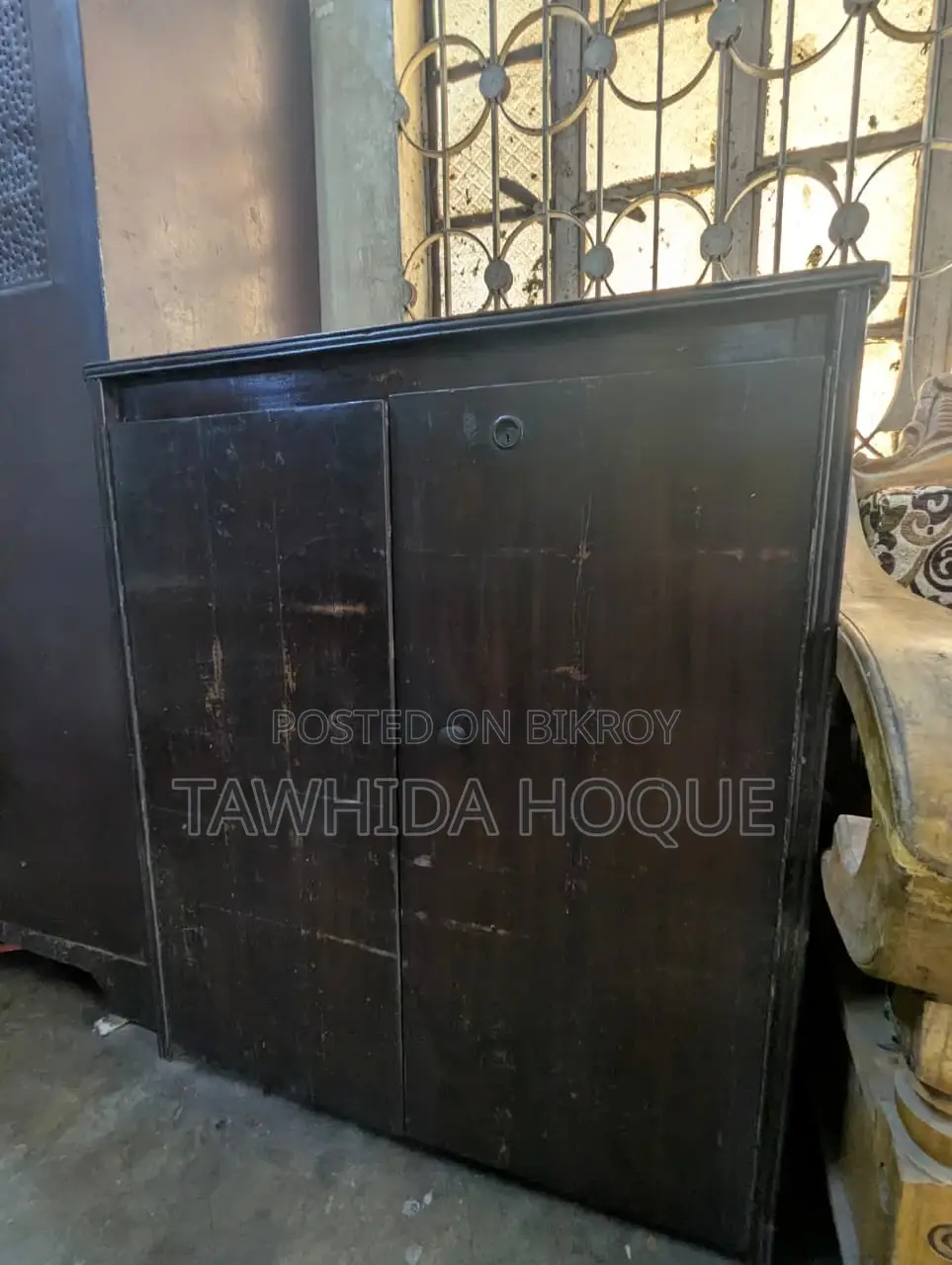 সেগুন কাঠের আলমারি বক্স বিক্রি