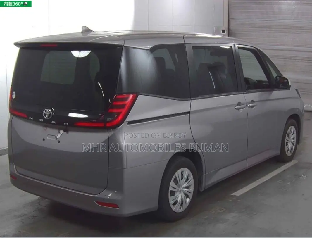 Toyota Noah X PACKAGE, 8 Seats 2022