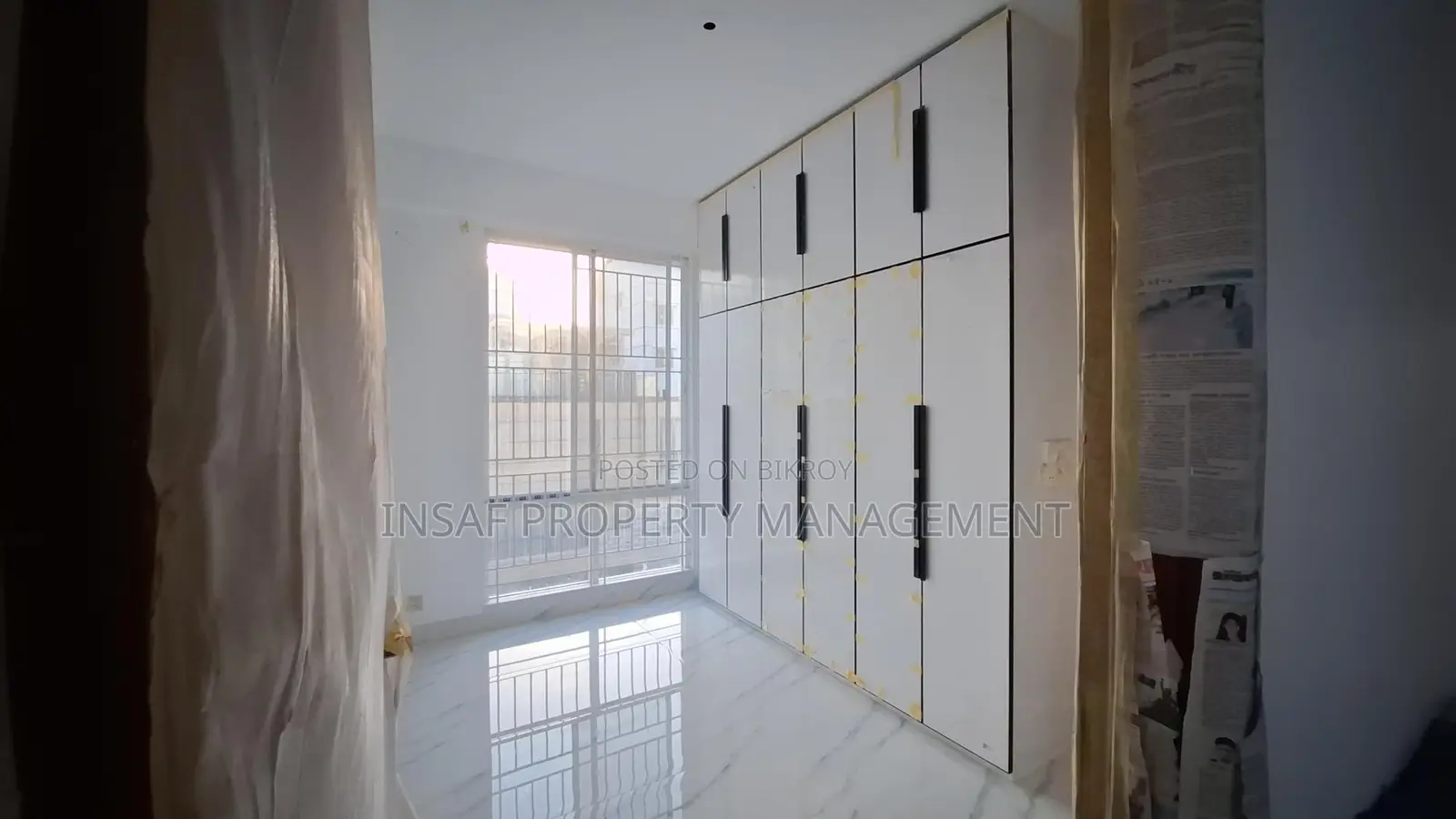 4-bedroom Apartment in Bashundhara for Sale