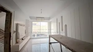 4-bedroom Apartment in Bashundhara for sale