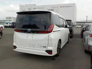 Toyota Noah S-Z PKG 4.5 PEARL 2023