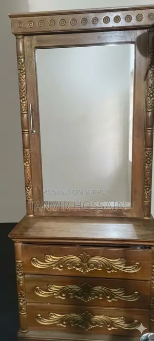 Dressing Table Segun Kater Toire