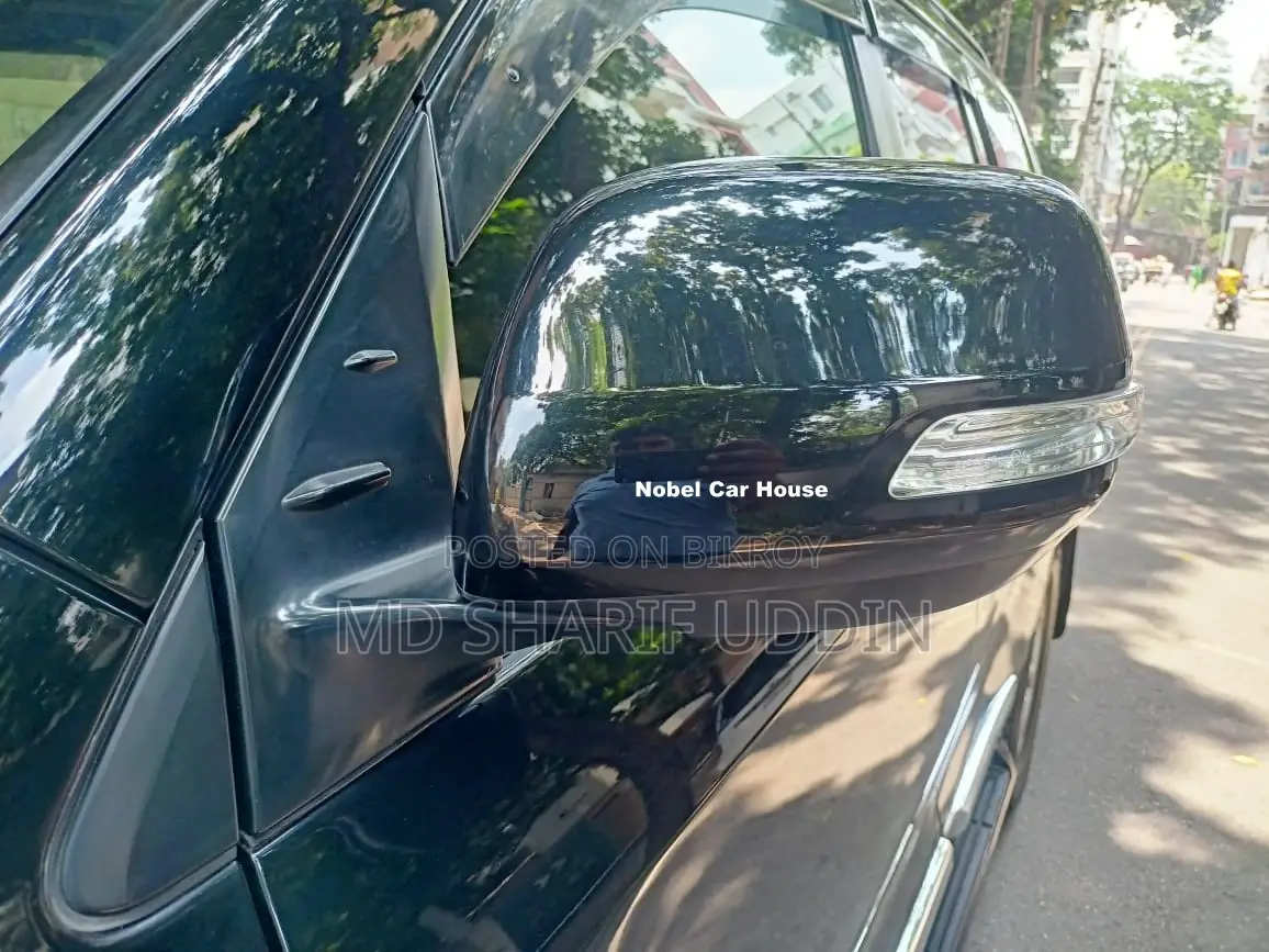 Toyota Land Cruiser VX-V8 (Diesel Turbo) 2018