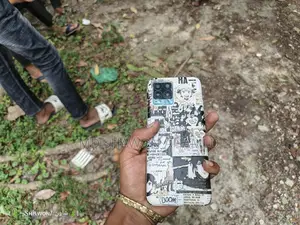 Realme 8 (Used)