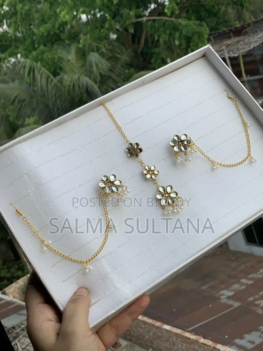 Earring set